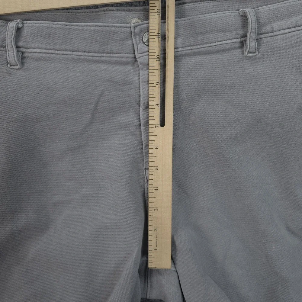 Faherty Shorts Mens 42 Gray Terry Stretch‎ Chino Casual Summer Travel Comfort